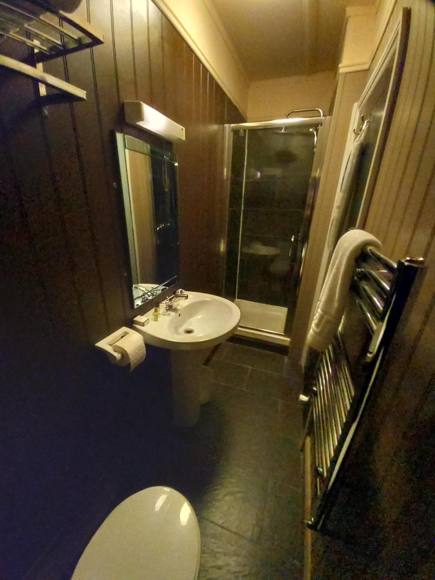 No1 Hotel Wooler Ruang foto